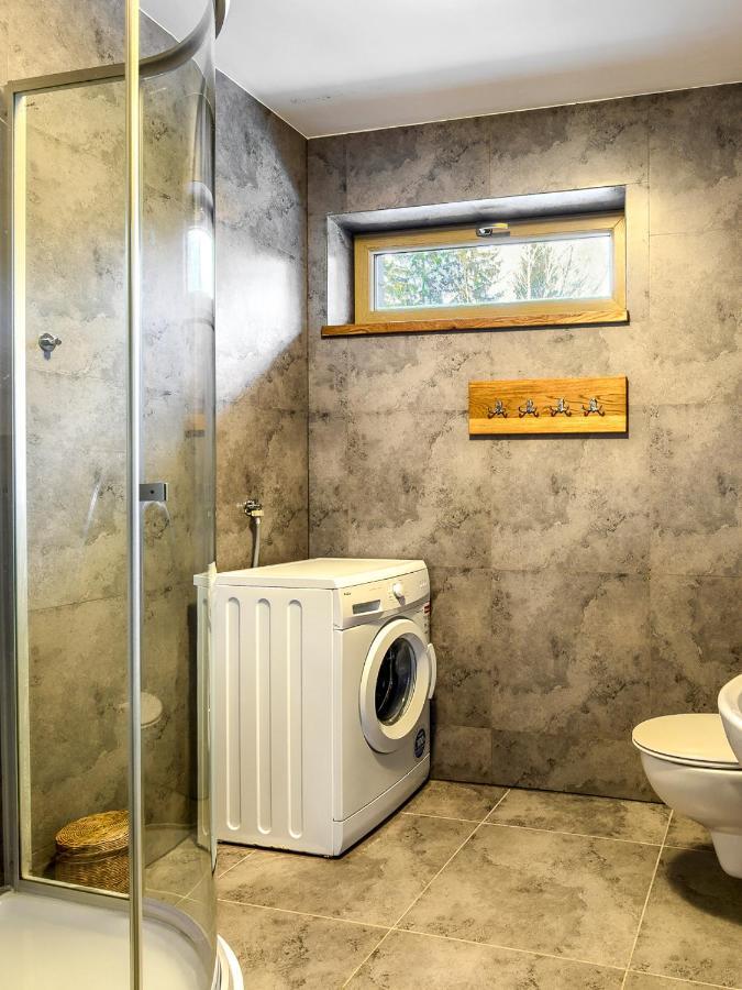 Mazursko - Komfortowe Apartamenty Nad Jeziorem, Sauna, Kominki Na Parterze Kretowiny Exterior photo