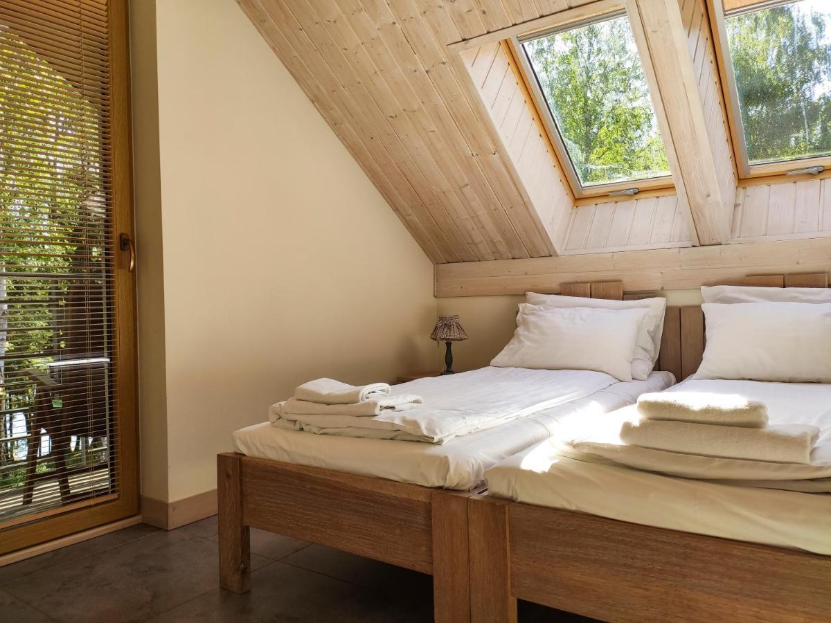Mazursko - Komfortowe Apartamenty Nad Jeziorem, Sauna, Kominki Na Parterze Kretowiny Exterior photo
