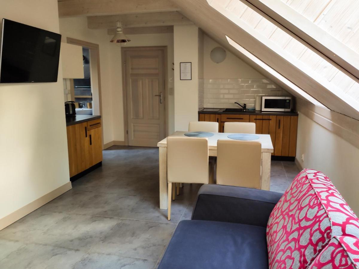 Mazursko - Komfortowe Apartamenty Nad Jeziorem, Sauna, Kominki Na Parterze Kretowiny Exterior photo
