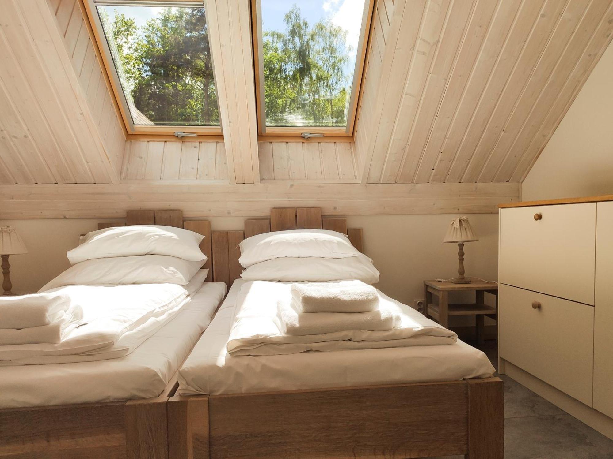Mazursko - Komfortowe Apartamenty Nad Jeziorem, Sauna, Kominki Na Parterze Kretowiny Room photo